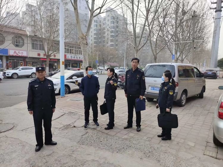 章丘 凈化校園周邊文化環(huán)境 “掃黃打非”護(hù)苗成長(zhǎng)